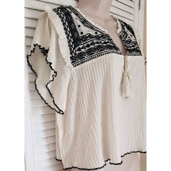 NEW FREE PEOPLE SARAFINA IVORY COMBO EMBROIDERED TASSEL TOP SZ MEDIUM - Picture 5 of 10